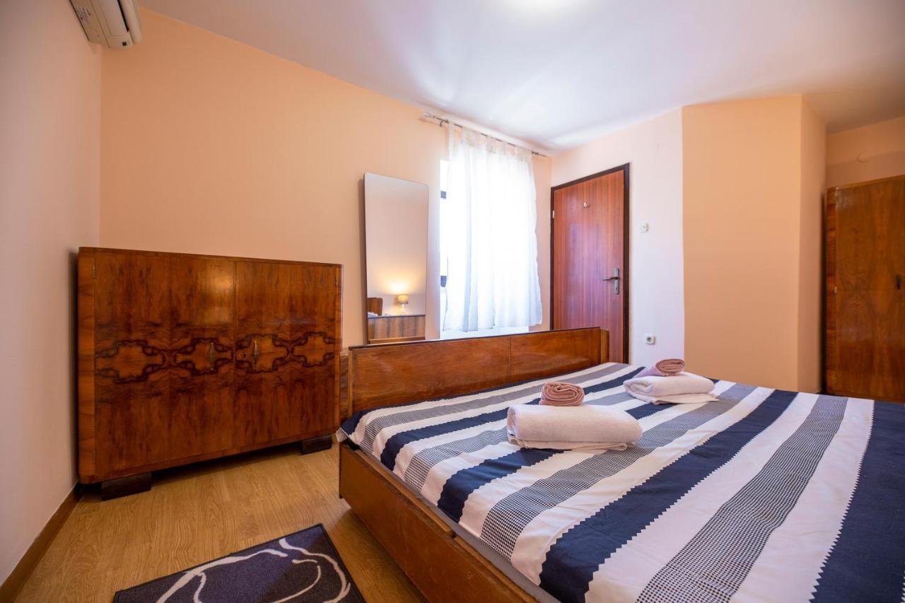 Appartamento Apartman Luka Krnica Esterno foto