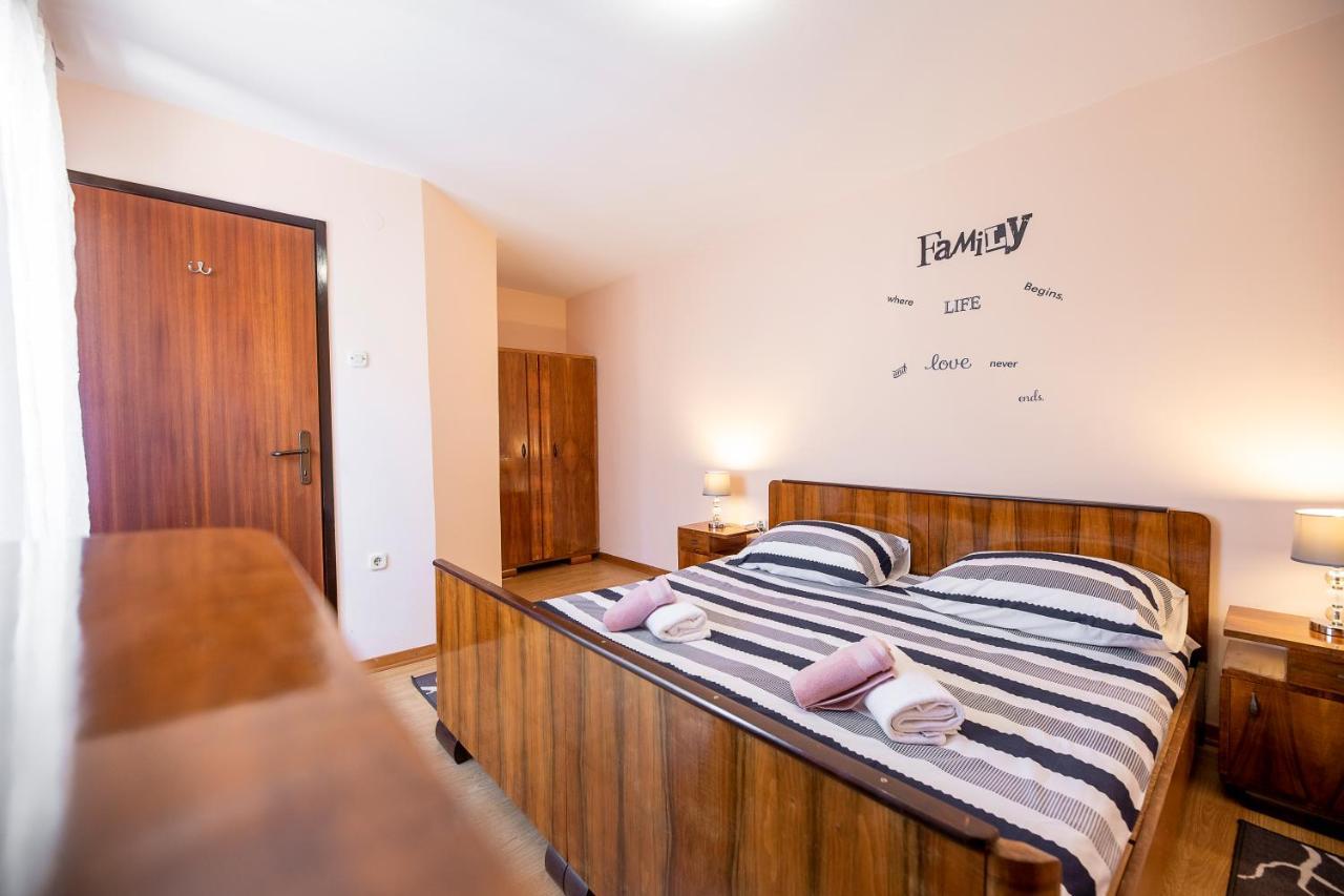 Appartamento Apartman Luka Krnica Esterno foto